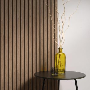 Akustische Wandpaneele – Walnuss – 3-seitig – Olivbrauner Filz – 270 x 60cm